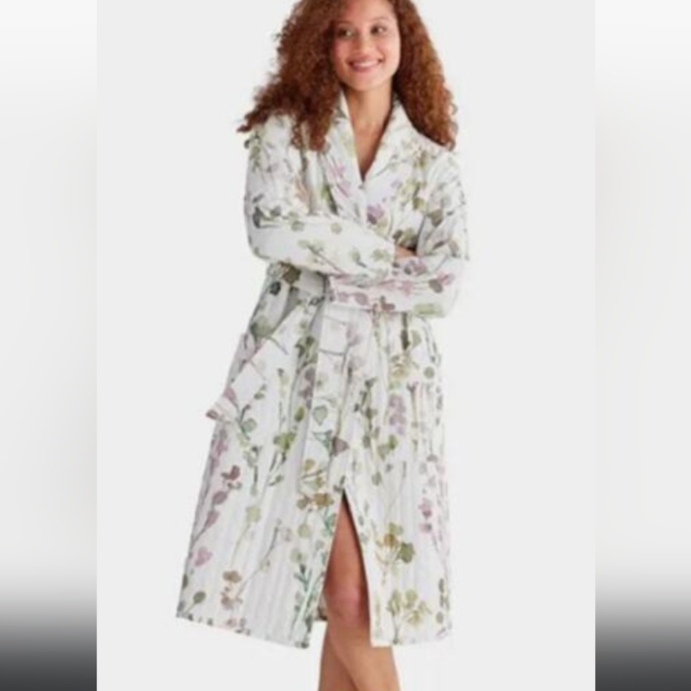 NWT The Company Store Watercolor Floral Quilted Robe Midlength Size S